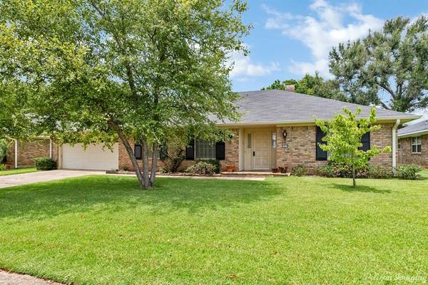 1514 Suburbia Drive, Shreveport, LA 71105