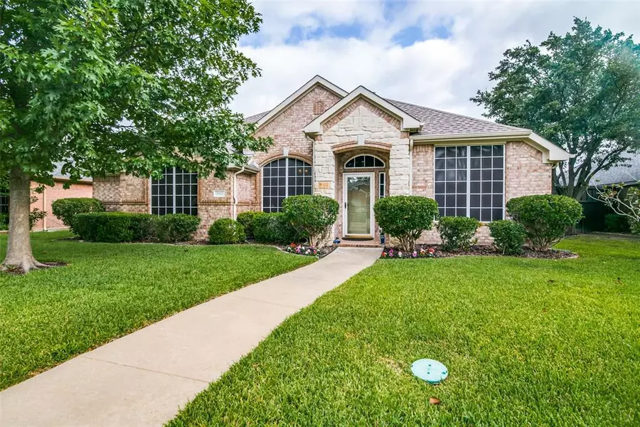 942 Midnight Pass, Rockwall, TX 75087