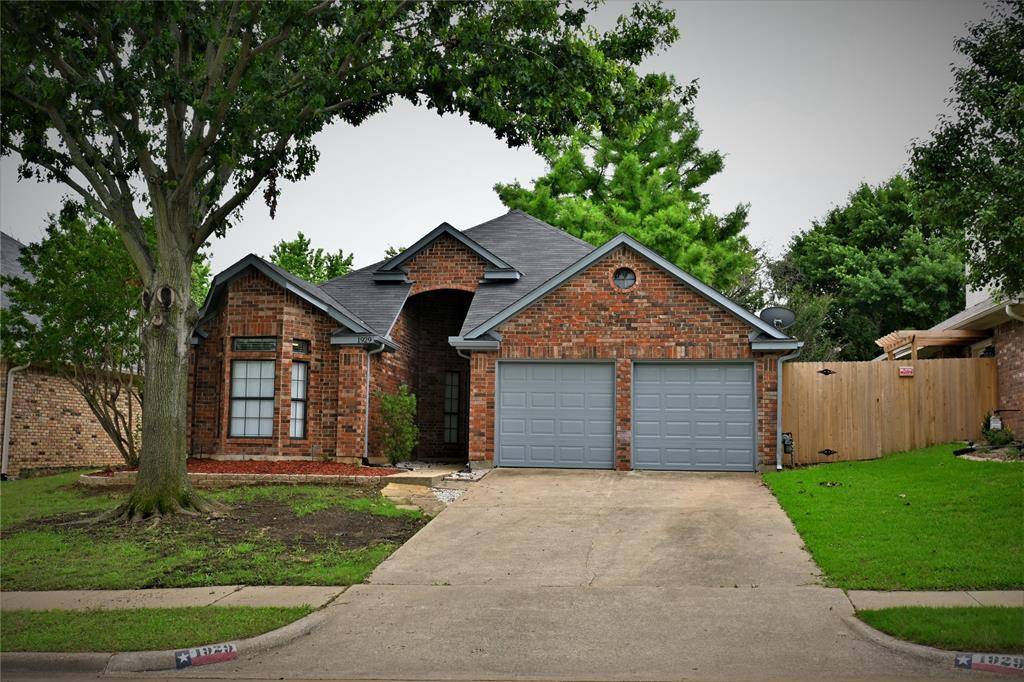 Grapevine, TX 76051,1929 Lilac Lane