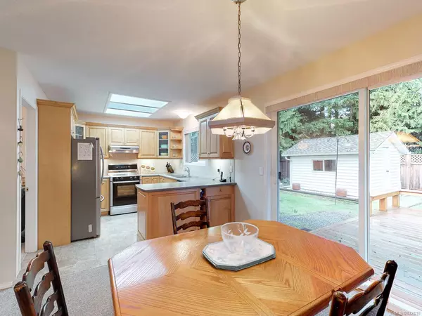 Qualicum Beach, BC V9K 1B3,505 Maquinna Pl