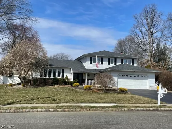 12 Ray Dwier Dr, Hamilton Twp., NJ 08690