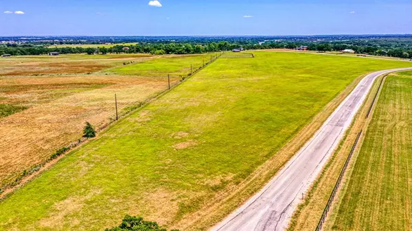 Brock, TX 76066,224 E Bluff Lane