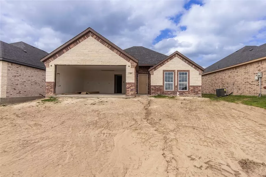 126 Lampassas Drive, Greenville, TX 75402