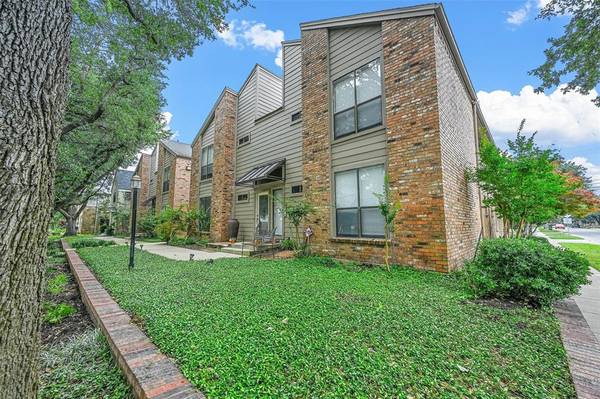 Dallas, TX 75219,4047 Herschel Avenue #12 Units Total