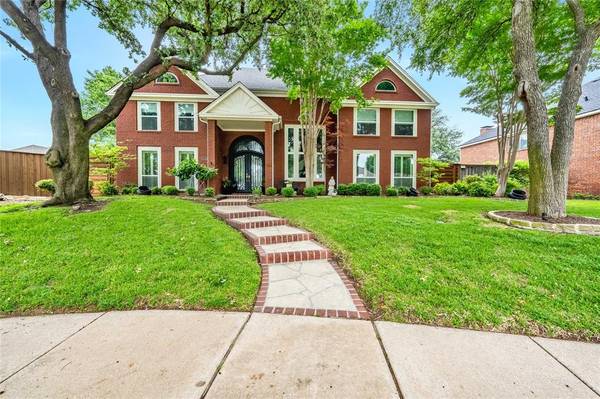 2113 Belclaire Drive, Carrollton, TX 75006