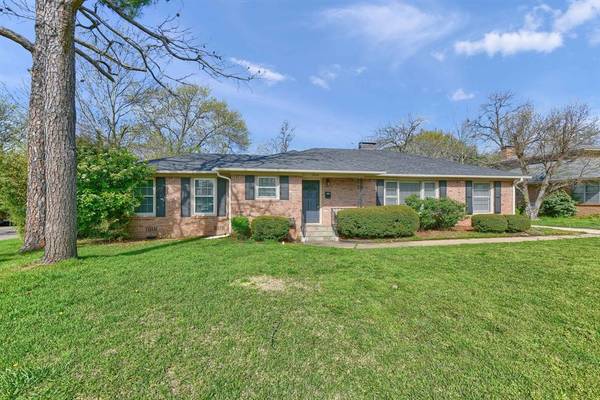 804 Brookhollow Street, Sherman, TX 75092