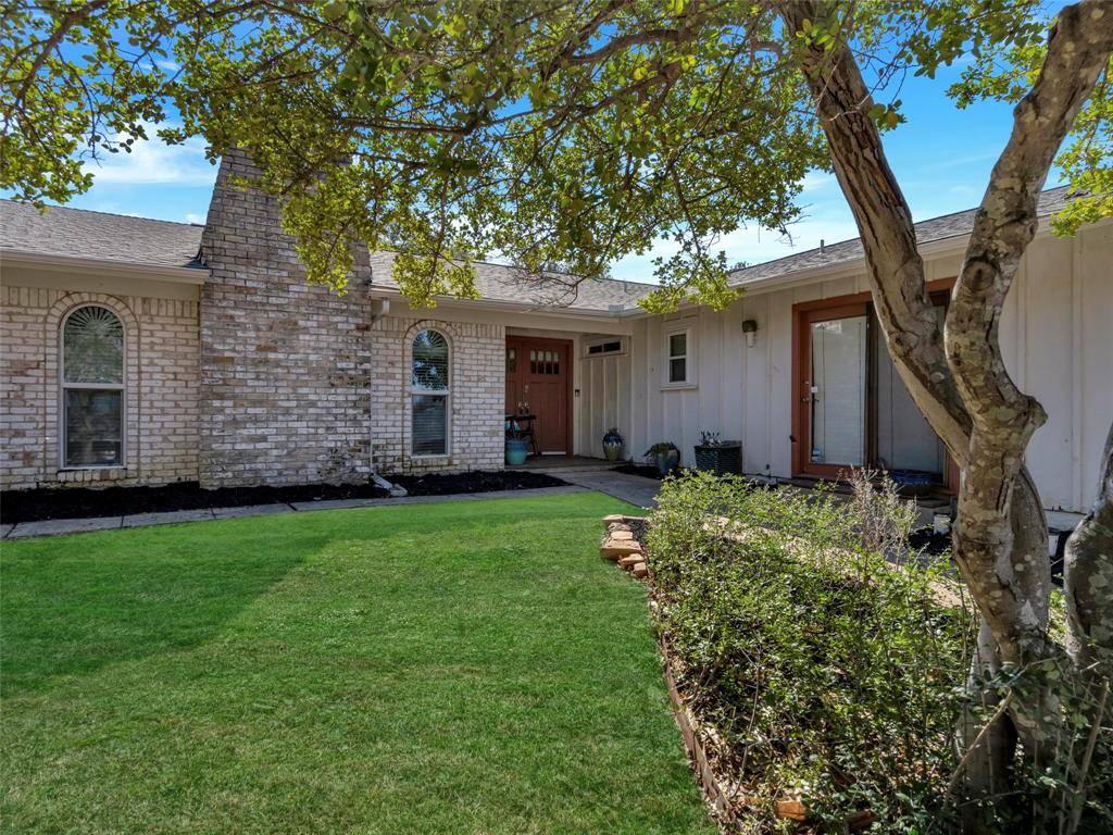 1418 Stony Brook Lane, Garland, TX 75043