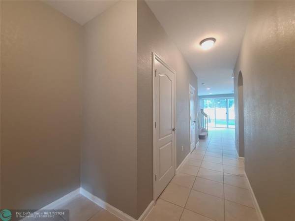 Lake Worth, FL 33463,5783 Monterra Club Dr  #34