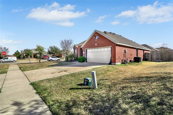 Waxahachie, TX 75165,227 Bison Meadow Drive