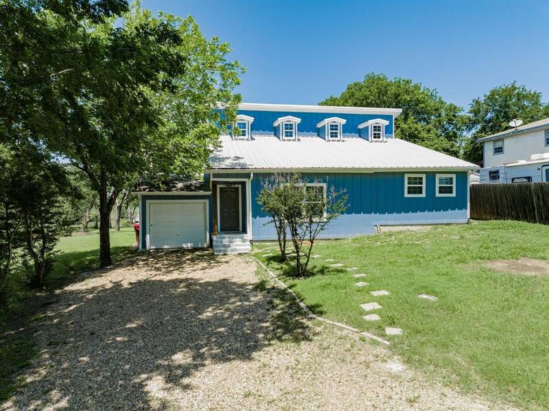 512 Broken Arrow Pass, Quinlan, TX 75474