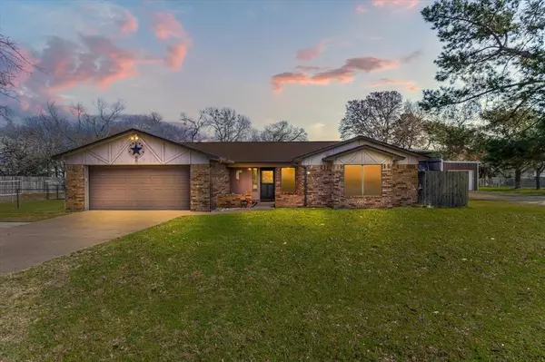 Granbury, TX 76048,4007 Mountain Vista Drive