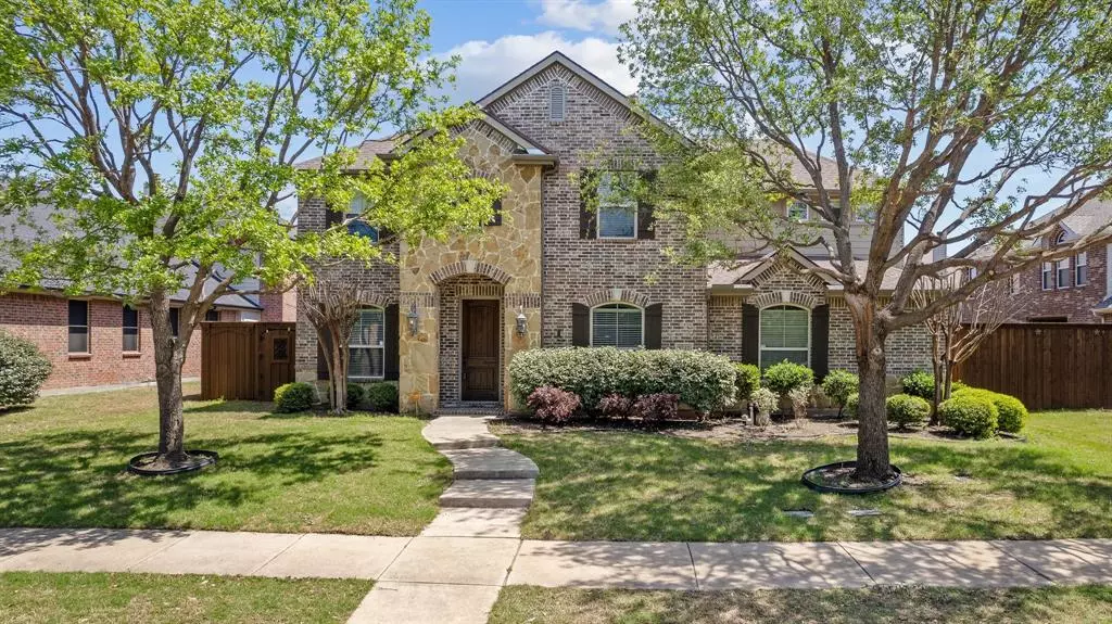 9742 Planters Row Drive, Frisco, TX 75033