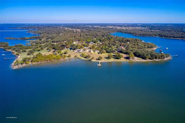 692 Old Mill Lane, East Tawakoni, TX 75472