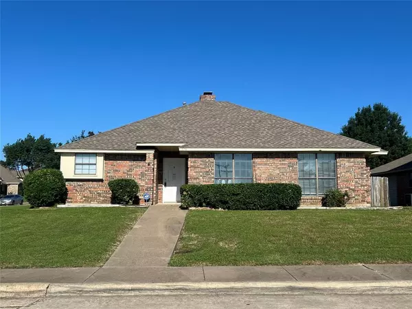 Desoto, TX 75115,174 Wildwood Drive