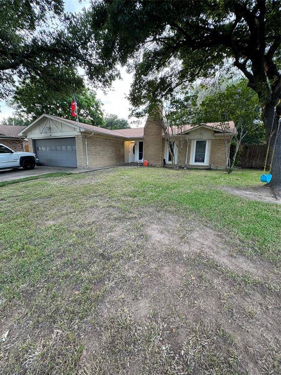 967 Madison Circle,  Lewisville,  TX 75067