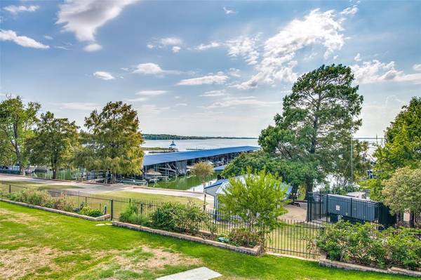 436 Yacht Club Drive #G, Rockwall, TX 75032