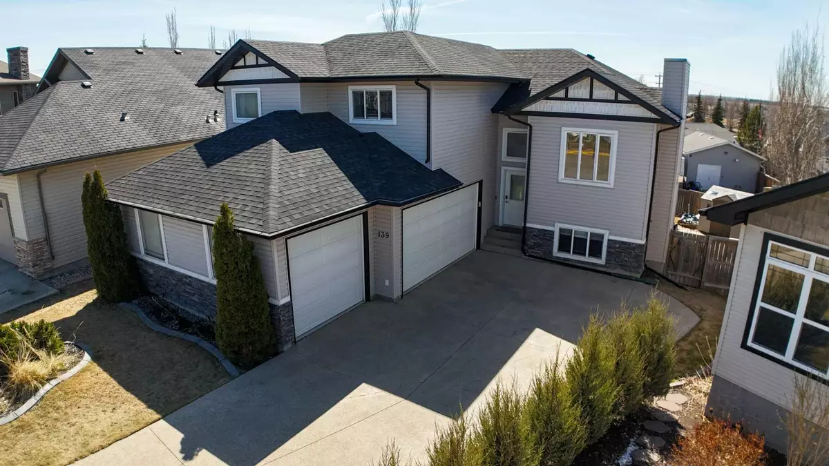 Red Deer, AB T4R 0B5,139 Isherwood Close