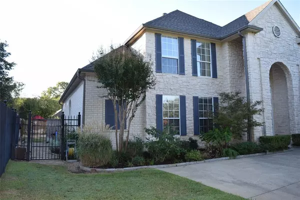 Arlington, TX 76017,1804 Coventry Court