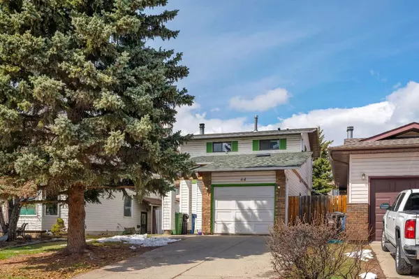 Calgary, AB T2W 4X4,64 Woodview CT SW