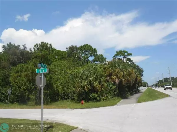 Vero Beach, FL 32968,195 27TH AVE