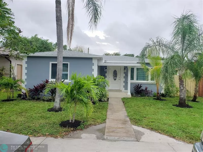 245 SW 5th St, Dania Beach, FL 33004