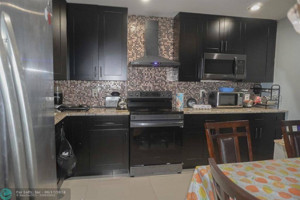 North Lauderdale, FL 33068,[StreetName,UnitNumber,StreetNumber,StreetDirPrefix]