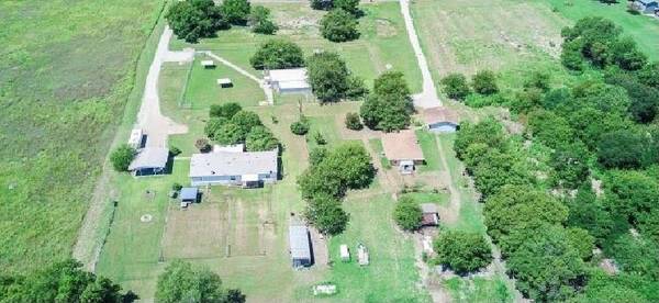 9733 CR 744,  Princeton,  TX 75407