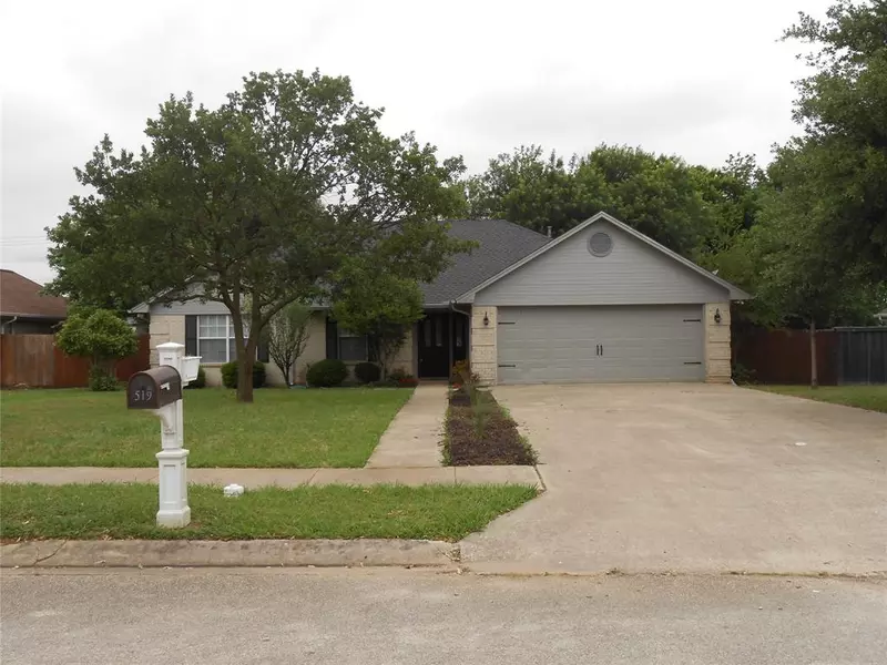 519 AMY JO Circle, Aubrey, TX 76227