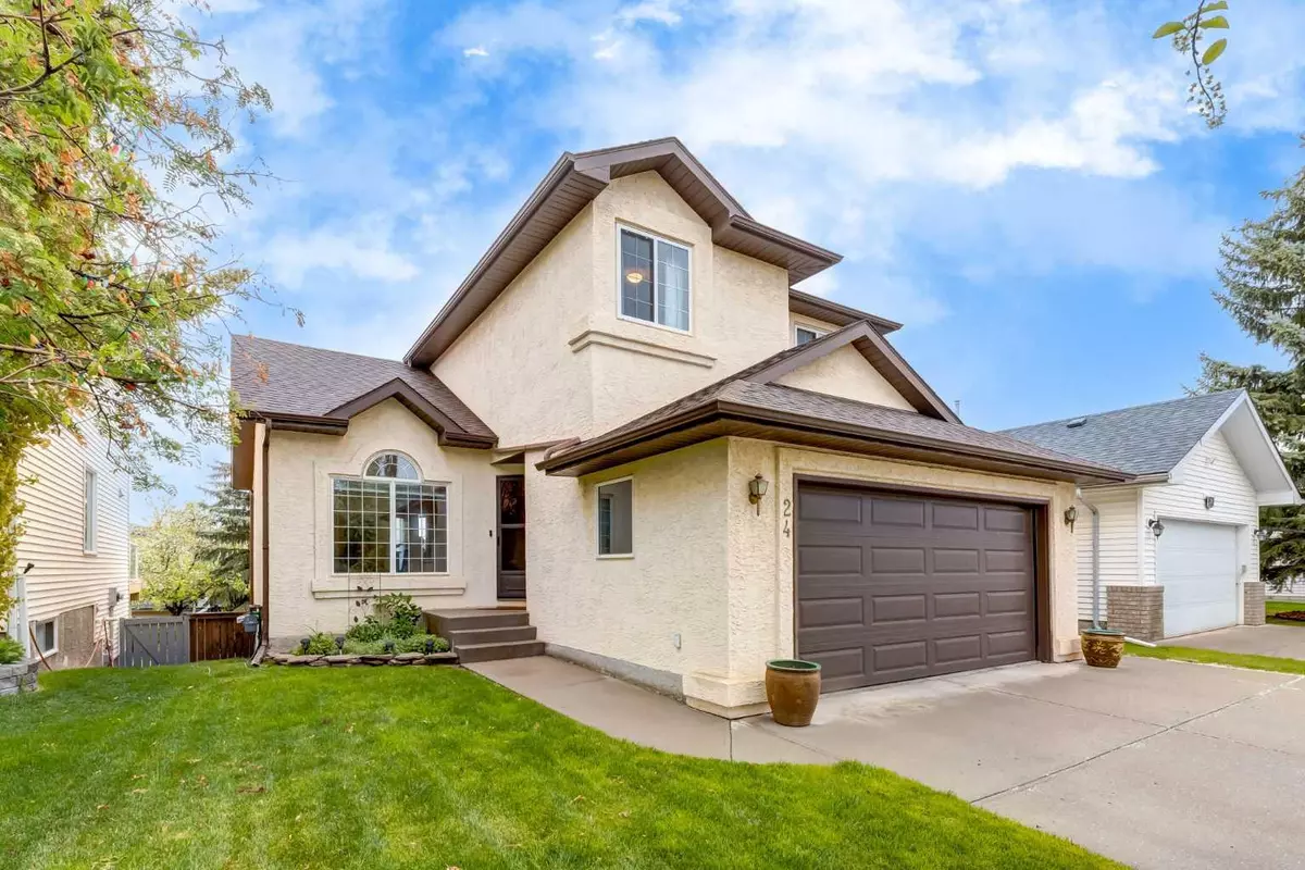 Calgary, AB T3A 5B4,24 Hidden Vale CRES NW