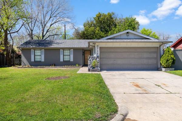 6712 Plantation Road,  Forest Hill,  TX 76140