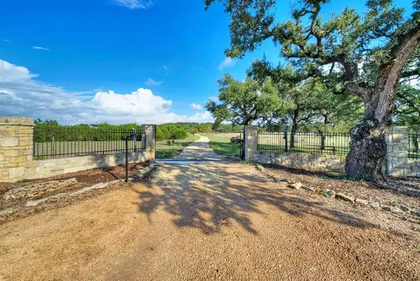 Austin, TX 78737,16301 Sawyer Ranch Road