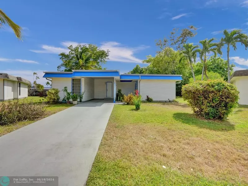 7308 NW 63rd St, Tamarac, FL 33321