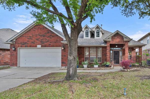 2809 Flint Rock Drive, Fort Worth, TX 76131