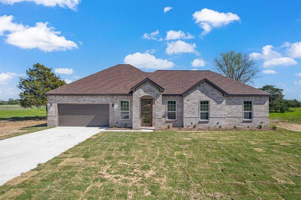 460 Private Road 7413,  Wills Point,  TX 75169