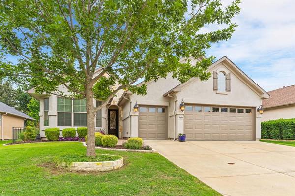 9609 Ravenwood Drive, Denton, TX 76207