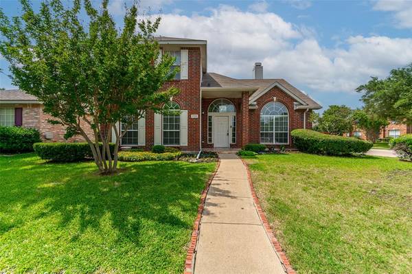 2125 Carnation Court, Garland, TX 75040