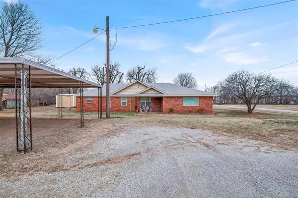 Alex, OK 73002,392 E H Avenue