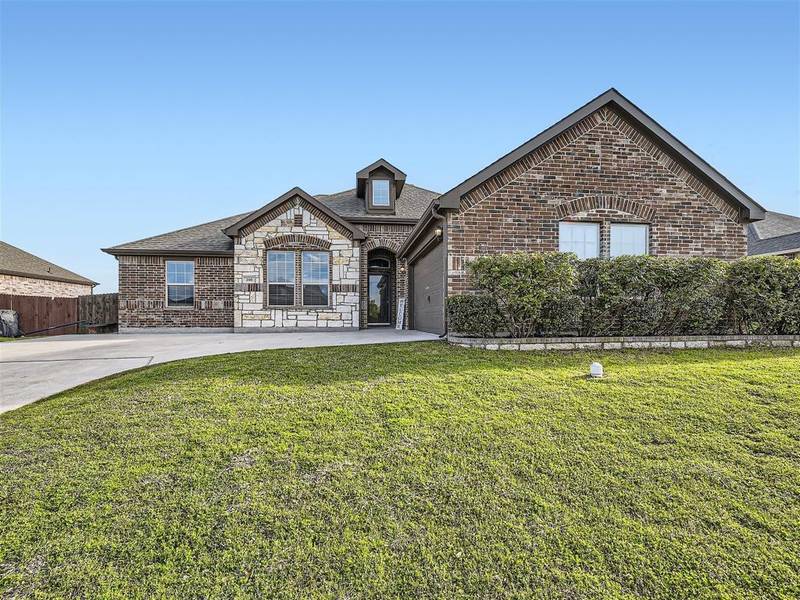 200 Anthony Lane, Red Oak, TX 75154