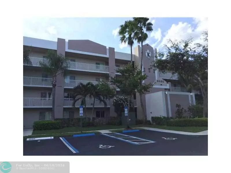 9580 Weldon Cir  #K102, Tamarac, FL 33321