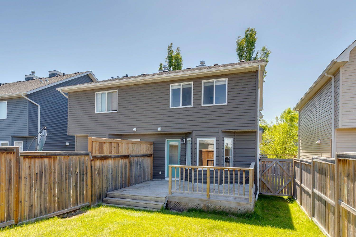 Calgary, AB T3M 0V7,100 Auburn Bay BLVD SE