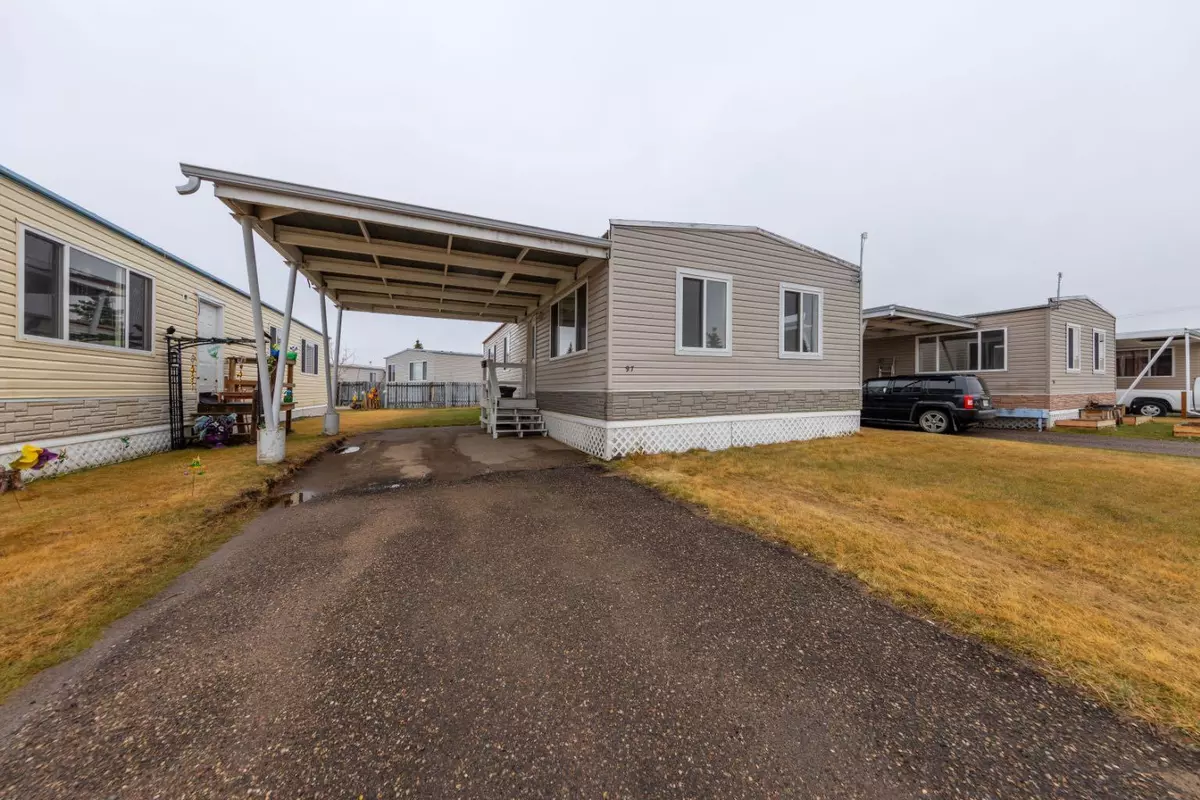 Lloydminster, AB T9V3N5,5308 57 ST #97