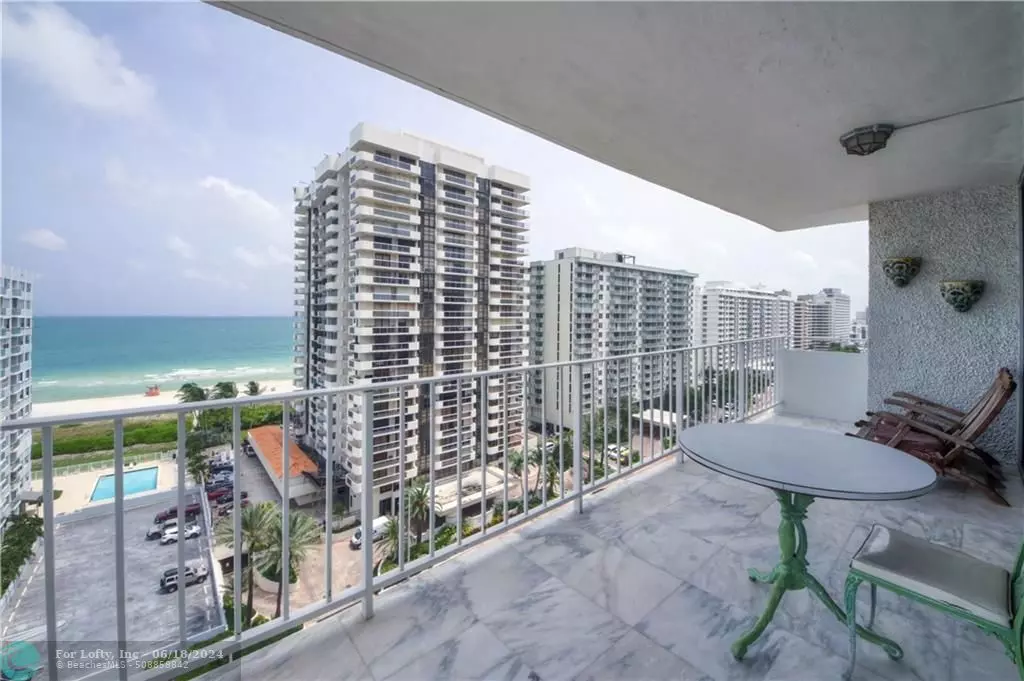 Miami Beach, FL 33140,5750 Collins Ave  #14K