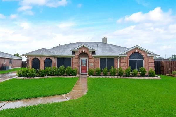 2808 Cantura Drive, Mesquite, TX 75181