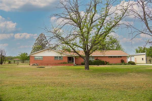 407 Idlewild Drive, Brownwood, TX 76801