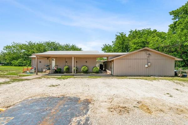 811 W Oak Street, Stephenville, TX 76401