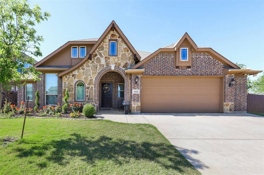 9425 Windsor Drive, Little Elm, TX 75068