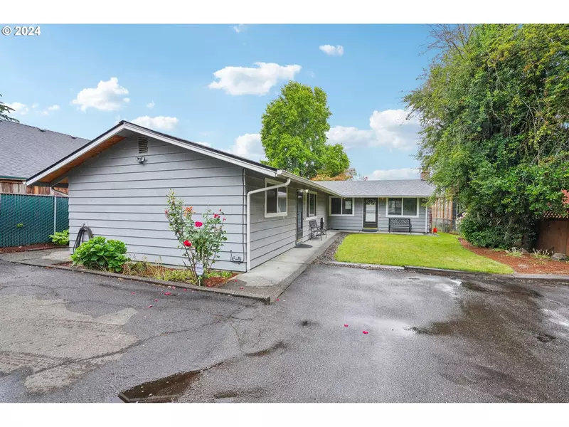 13571 SE OATFIELD RD, Milwaukie, OR 97222