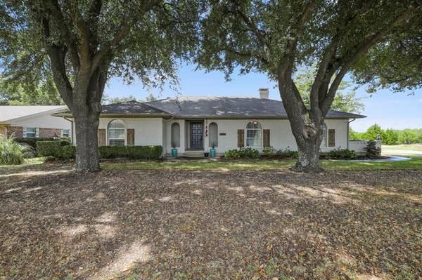 1007 Smirl Drive, Heath, TX 75032