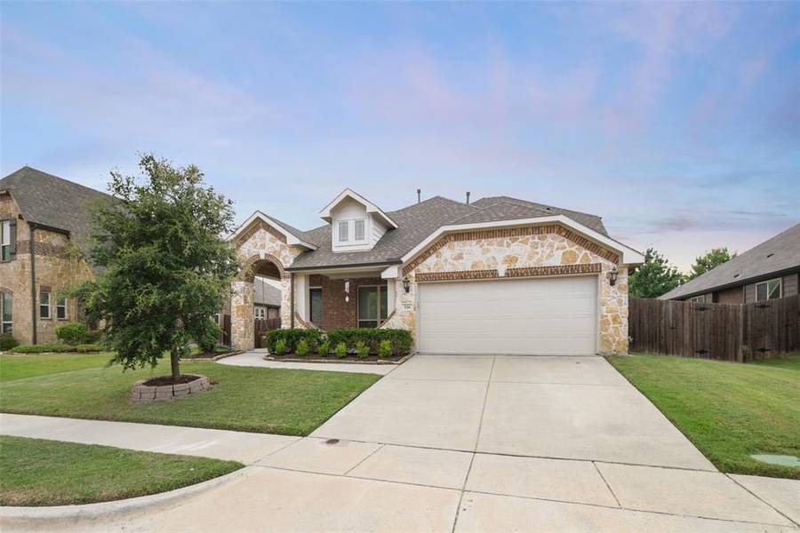 124 Hurstwood Court, Anna, TX 75409