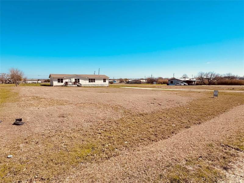 4100 Green Ridge Lane, Alvarado, TX 76009